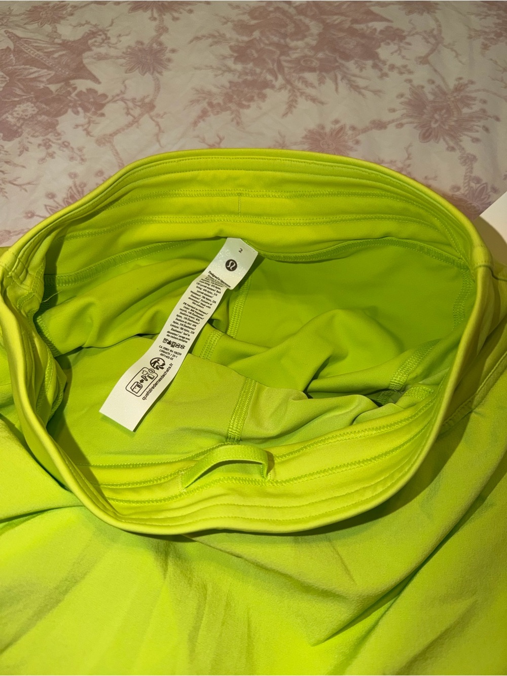 Lululemon tennis skirt - Picture 3 of 5
